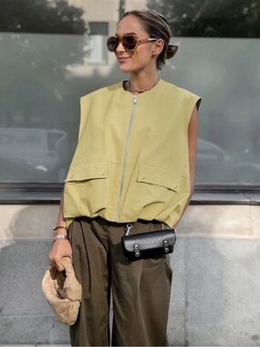 Commense Sleeveless Zipper Jacket Bomber